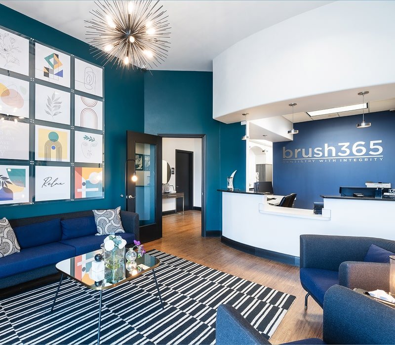 brush365 office front desk room