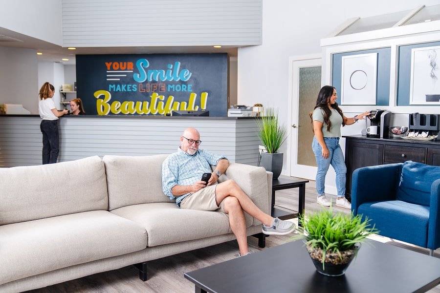 brush365 waiting room full of happy smiling clients and welcoming staff