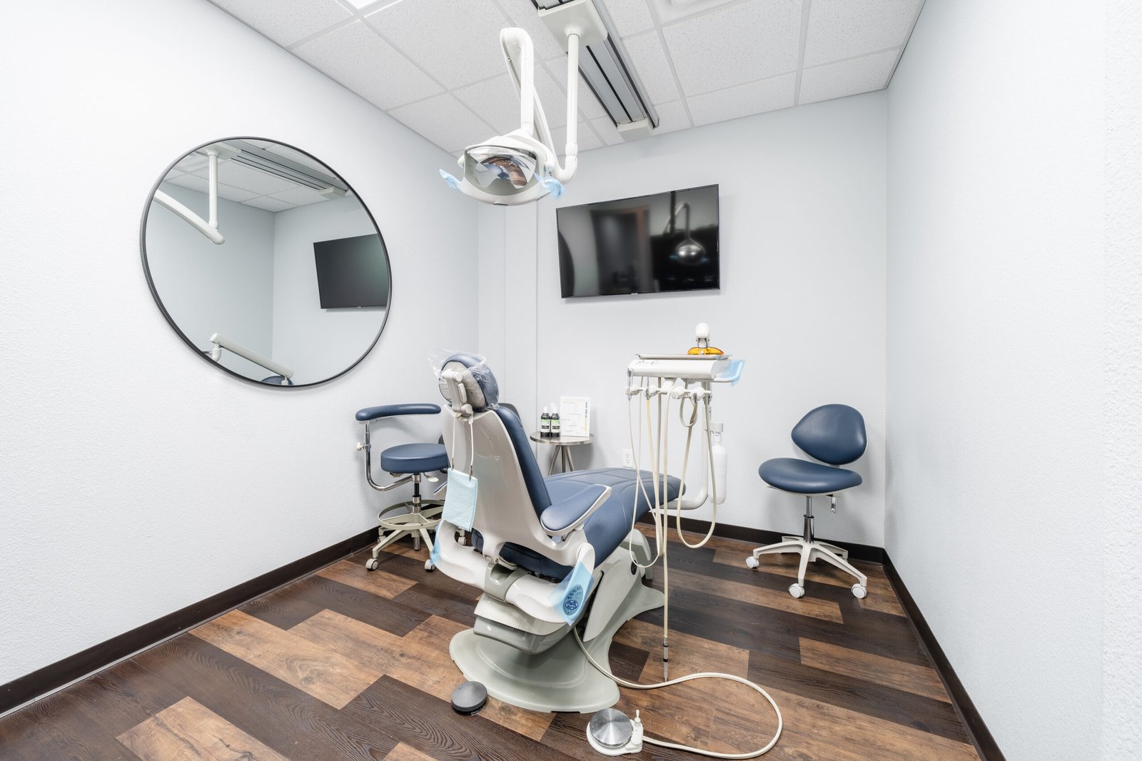 Receptionist is greeting a patient